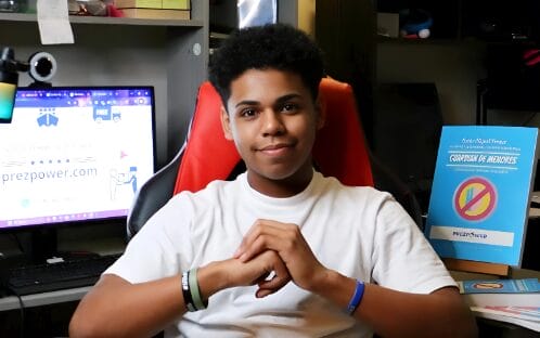 Estudiante DAOF, Oscar